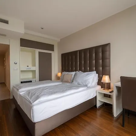 Pakat Residences Viena Exterior foto